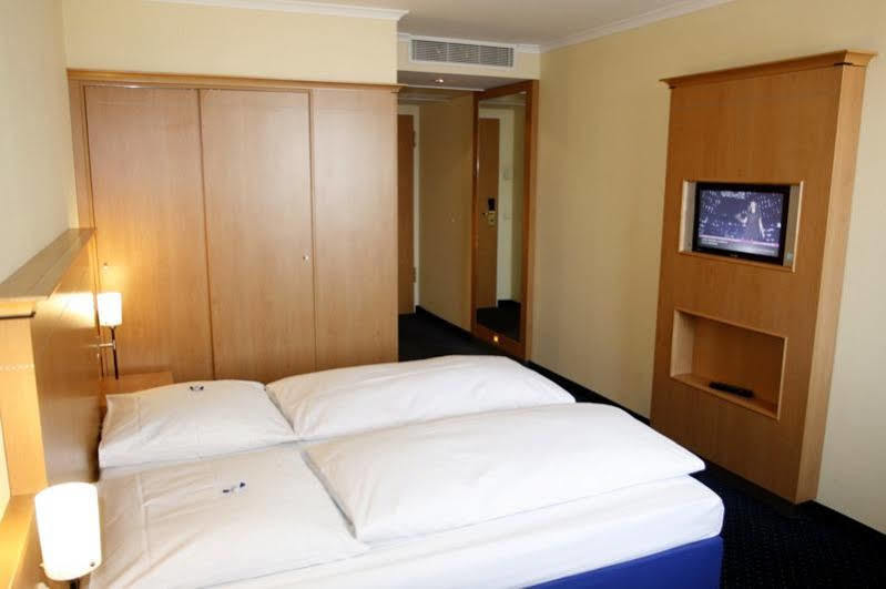 מינכן Hotel Vitalis By Amedia מראה חיצוני תמונה
